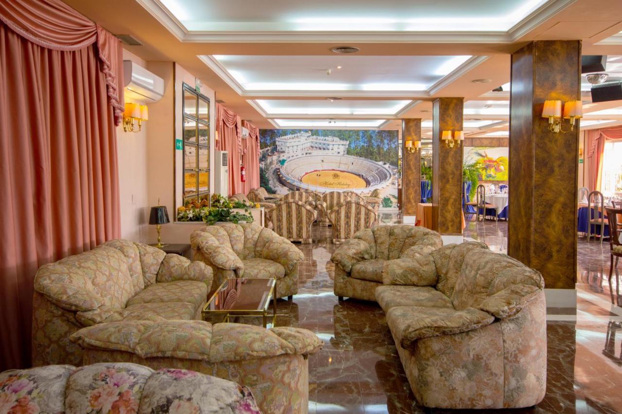 Hotel Hidalgo Martos Eksteriør bilde