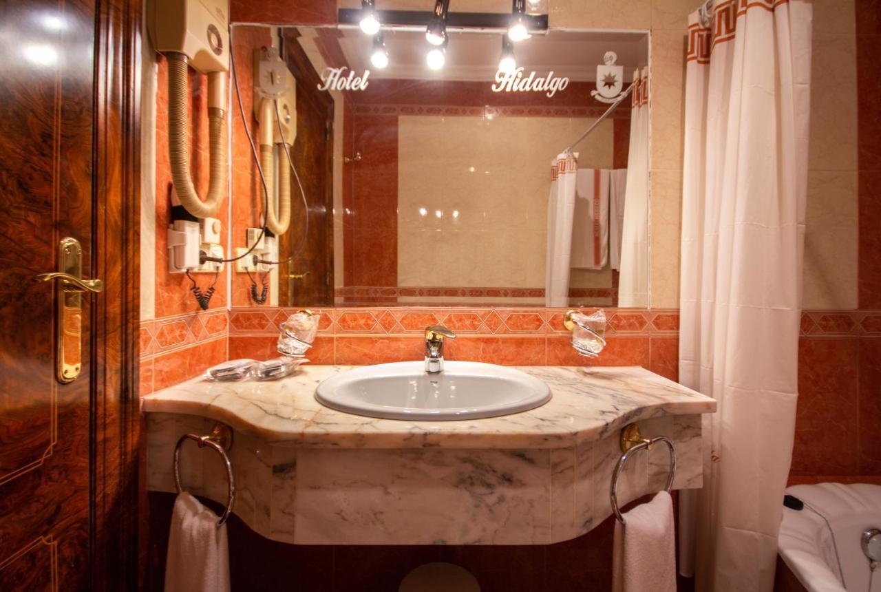 Hotel Hidalgo Martos Eksteriør bilde