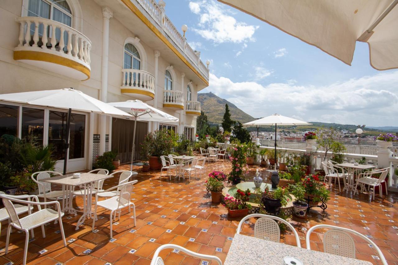 Hotel Hidalgo Martos Eksteriør bilde